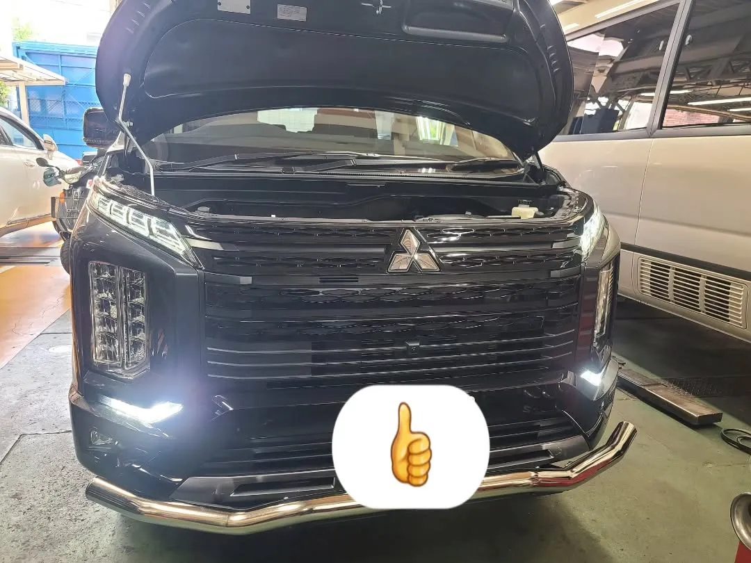 デリカD5へのfcl製2WAYウインカーへの交換。